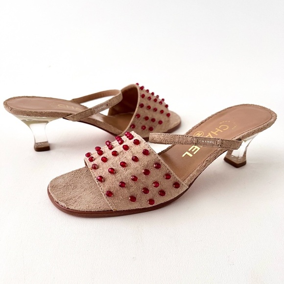 CHANEL | Vintage Y2K Tan Suede Red Embellished Mule Lucite Kitten Heel Sandal - Picture 3 of 16